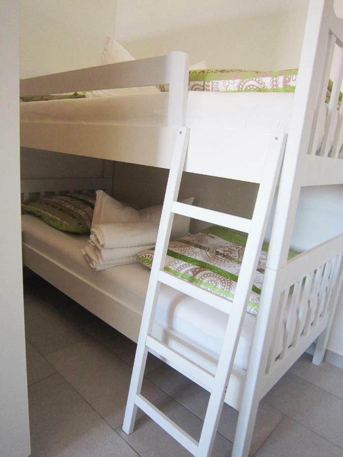 M&B Guest House Srima Exterior foto